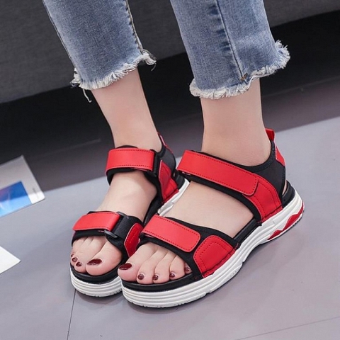 RETRO SIMPLE WILD SANDALS