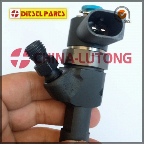 Common Rail Injector 6110701687 BOSCH 0445 110 190 For Mercedes-Benz Engine