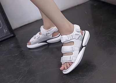 WILD FLAT CASUAL WOMEN SANDALS