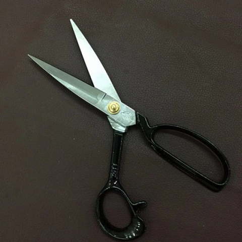 Professional tailor shears 