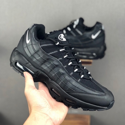 Nike Air Max 95 Shoes For Men in Black nike shoes for running