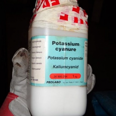 Order quality potassium cyanide ( KCN ) powder,pills and liquid