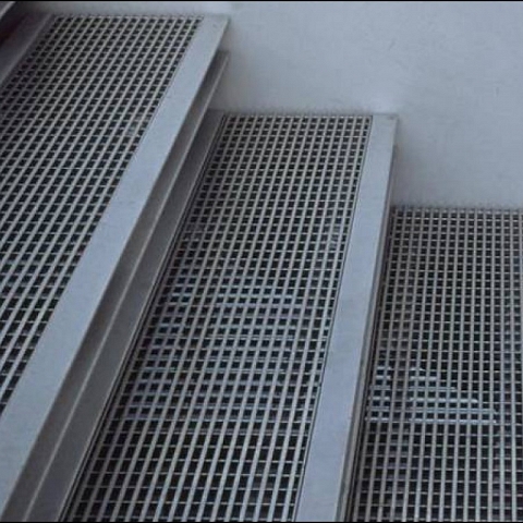 Steel Grating Ceilings