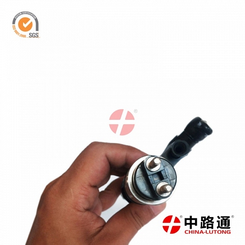 outlet full injector nozzle for volvo 095000-6700 HINO injectors from Factory direct sales