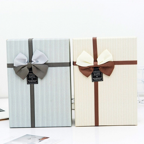 Custom printed shipping boxes