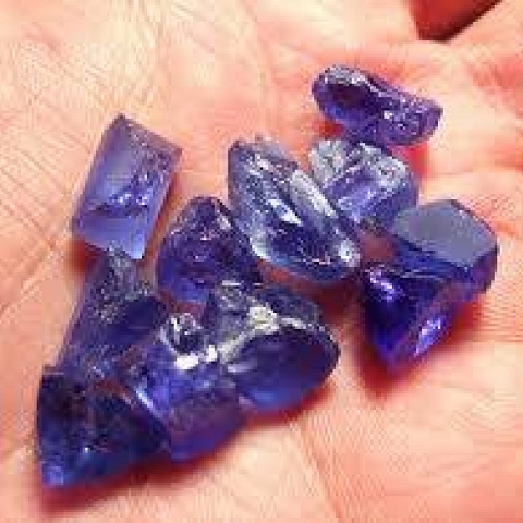 QUALITY BLUE SAPPHIRE FOR SALE