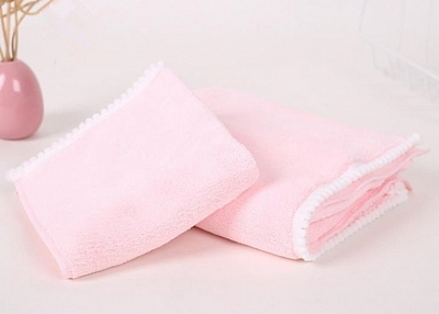   Microfiber coral velvet lace towel