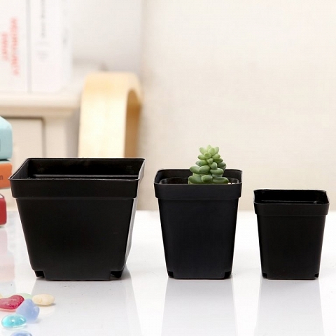 large plastic flower pots