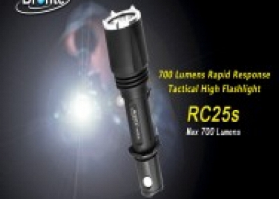 700 Lumen rapid response high tactical high density flashlight