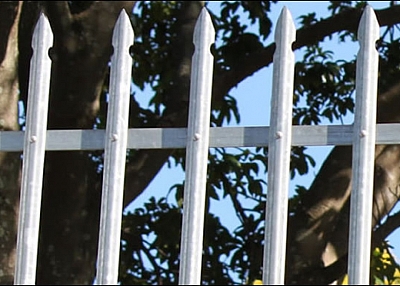 Single Pointed Palisade Fence