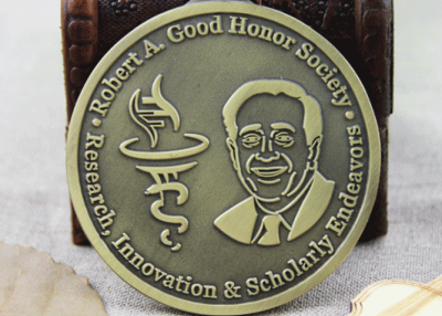 Custom Award Medals for Innovation and Scholarly Endeavors