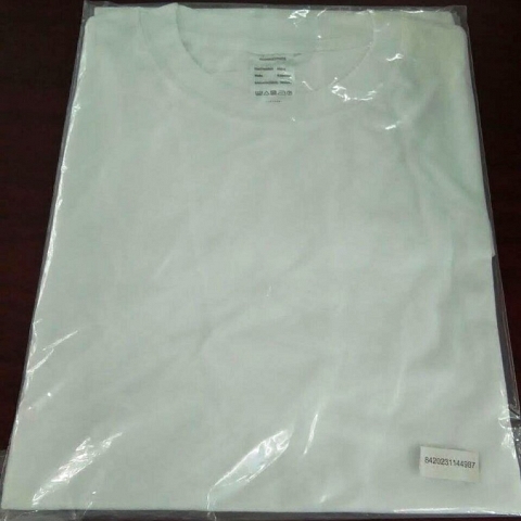  Men’s white Round Neck Short Sleeve T Shirt, Qunt- 85,500Pcs.