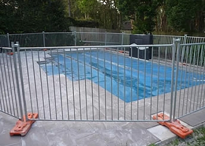 Portable Pool Fence