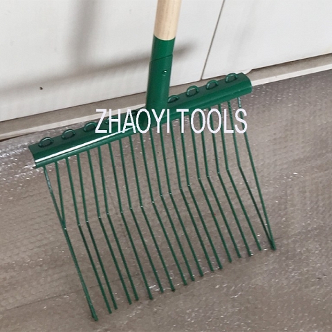 one leader maker in forging spading garden digging hay forks prong pitchforks  