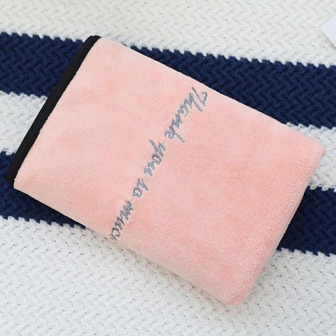   Embroidered thick wash towel