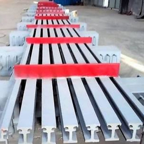 Multiple-gap Expansion Joints