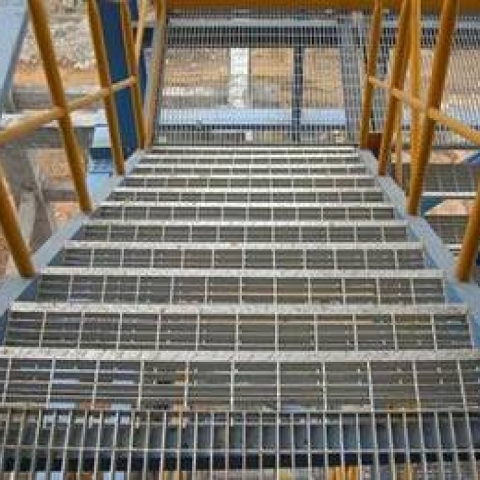 Stair Tread Steel Grating for Industrial Application