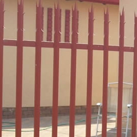 Palisade Fencing for South Africa