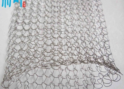 Knitted wire mesh rolls