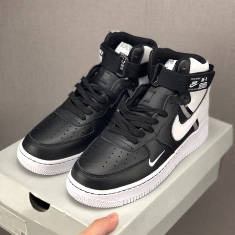 Nike Air Force 1 Mid 07 Le For Women/Men in Black