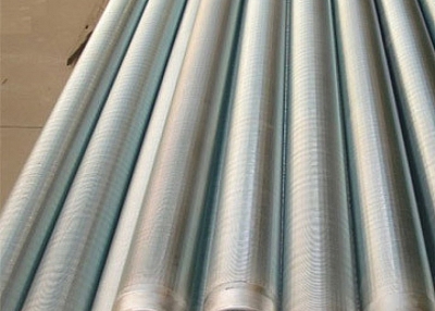 Oil well sand control screen of filter tubes